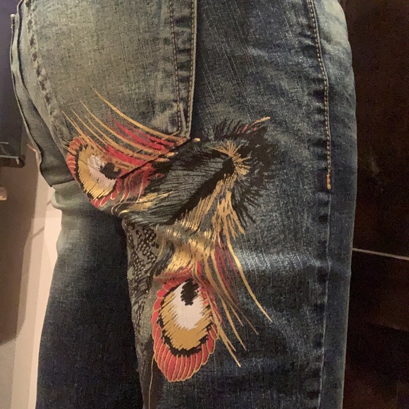 Baby Phat Embellished Capri - Picture 3 of 6